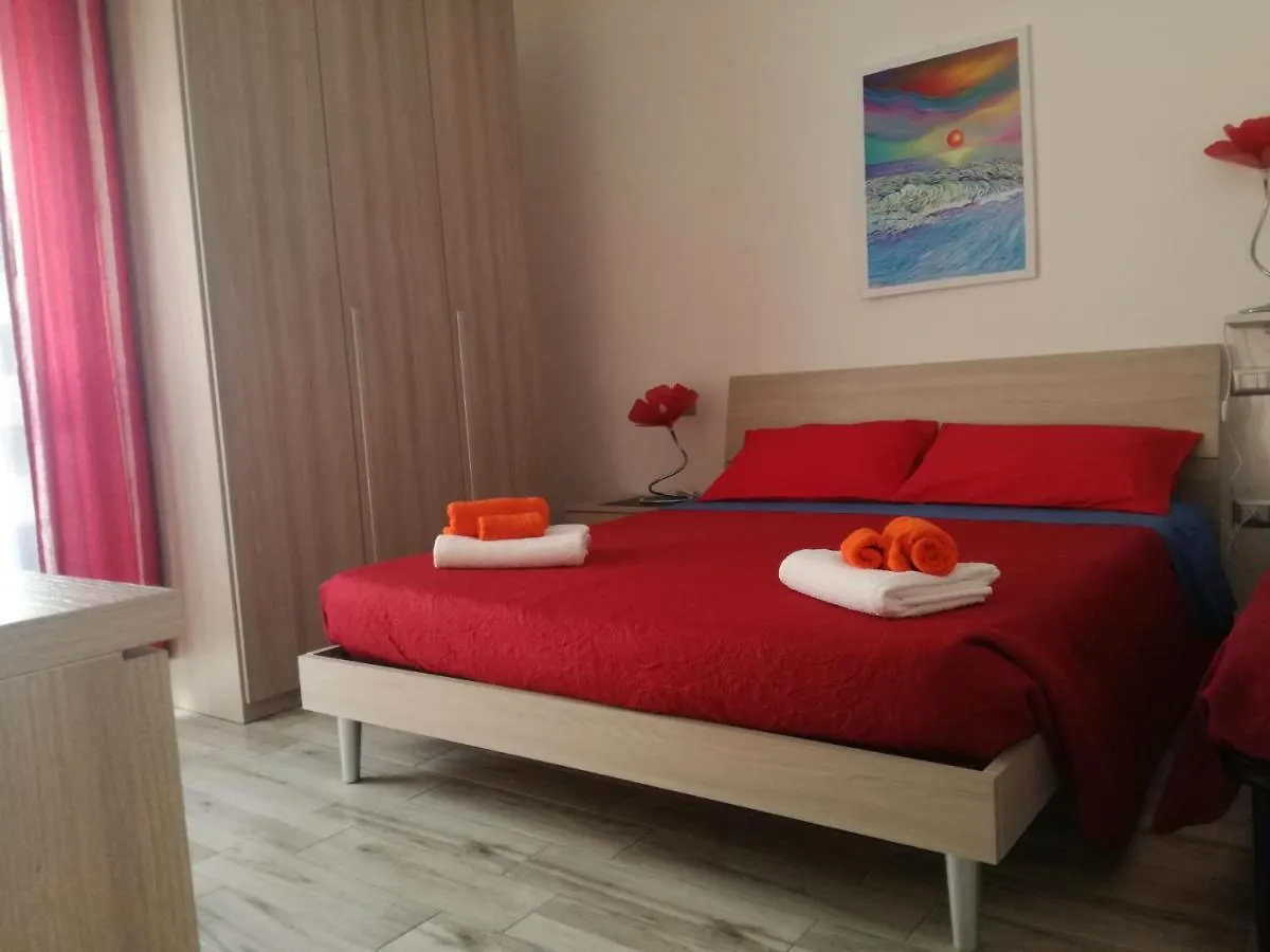 House Of Colours - Relax, Arte E Confort Per Coppie, Famiglie E Gruppi Alguer 0*,  Italia