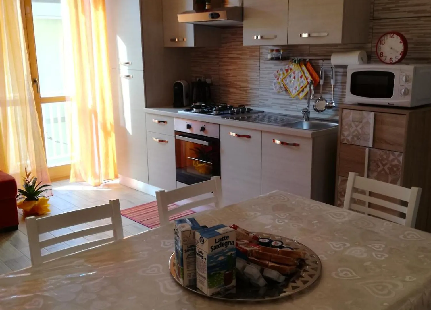 House Of Colours - Relax, Arte E Confort Per Coppie, Famiglie E Gruppi Alguer