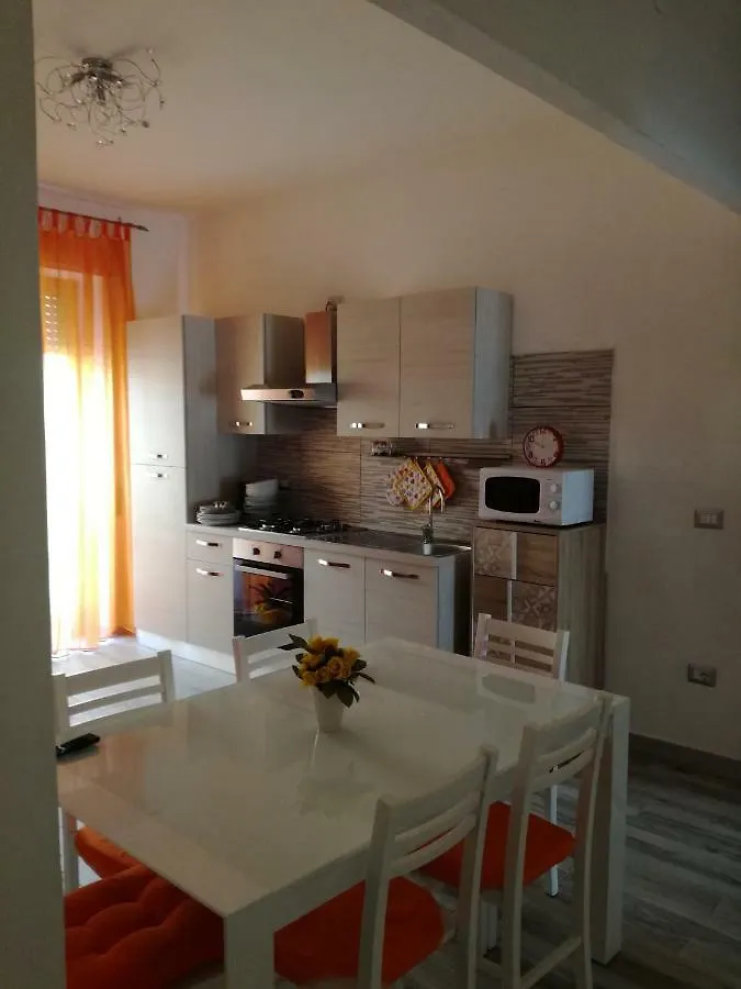 House Of Colours - Relax, Arte E Confort Per Coppie, Famiglie E Gruppi Alguer Italia